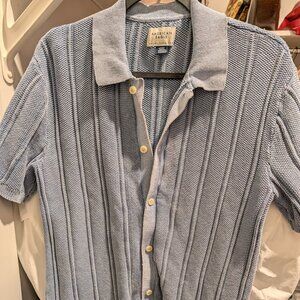 American Eagle Men's Textured Knit Button-Up Polo Shirt - Small - Light Blue